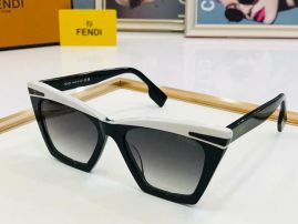 Picture of Fendi Sunglasses _SKUfw49870623fw